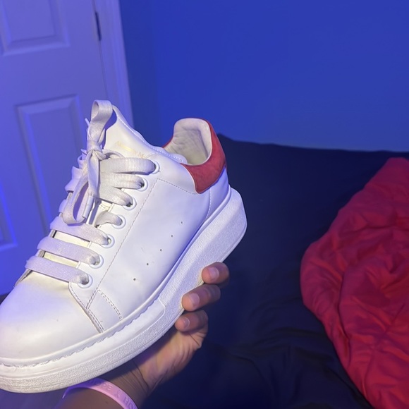 ALEXANDER MCQUEEN - Picture 2 of 5